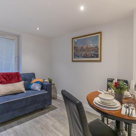 Luxury Hollywood Getaway In The Heart Of The City Brighton Dış mekan fotoğraf
