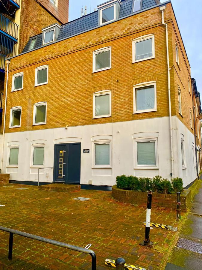 Luxury Hollywood Getaway In The Heart Of The City Brighton Dış mekan fotoğraf