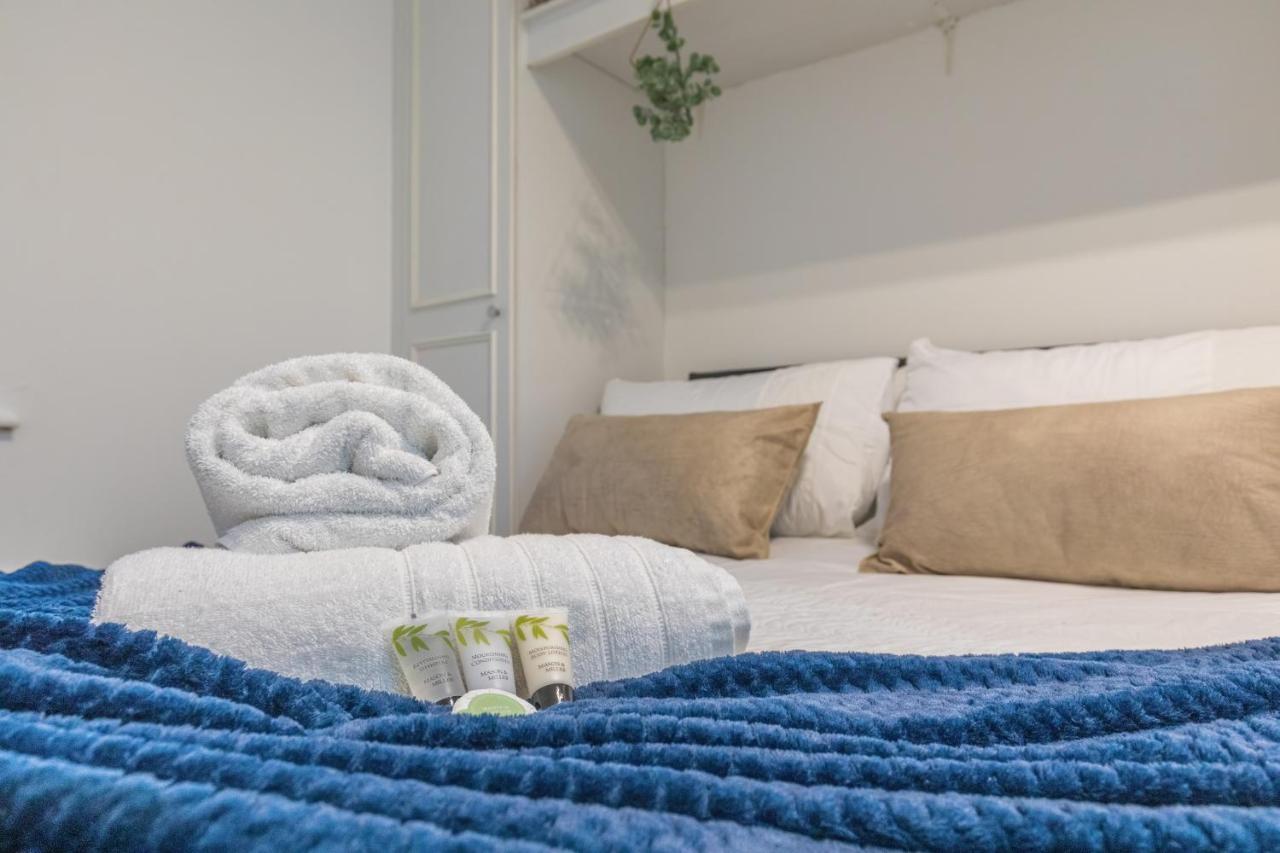 Luxury Hollywood Getaway In The Heart Of The City Brighton Dış mekan fotoğraf